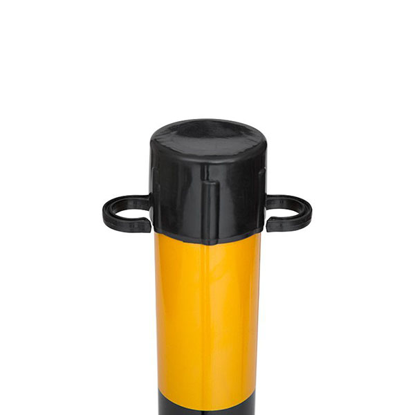 Black/Yellow Free Standing Plastic Link Bollards- 6 Posts & Chain Barriers