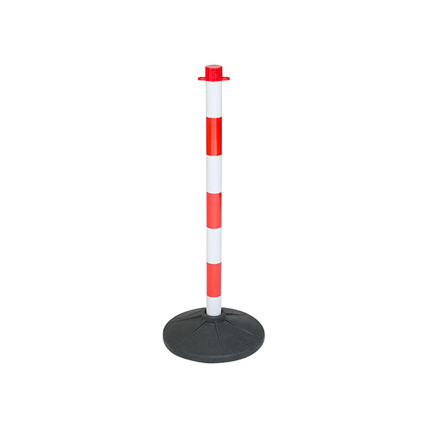 Free Standing Plastic Red & White Link Bollards - 6 Posts